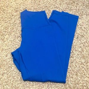 lululemon blue capri leggings